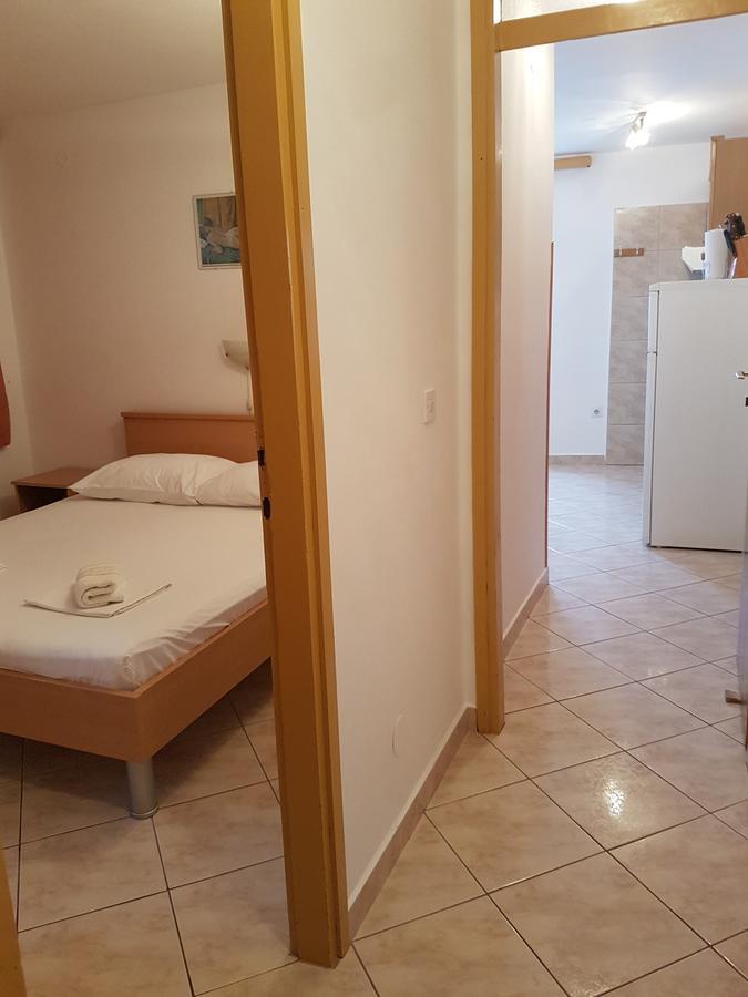Apartmani Toni Poce Primošten Extérieur photo